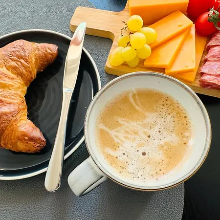 Apartment Superhosts Zentrum - Parkplatz - Badewanne - Netflix - Kaffee *