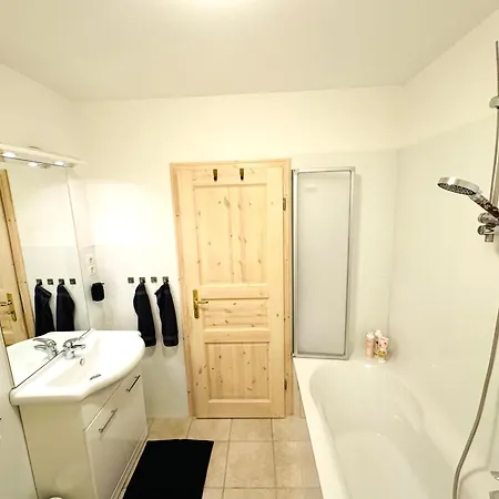 Superhosts Zentrum - Parkplatz - Badewanne - Netflix - Kaffee * Bremen
